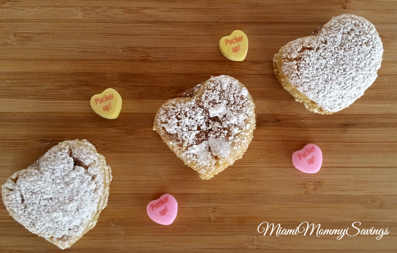 Enjoy these delicious, easy-to-follow and easy to prepare Heart Cookies Filled with Dulce de Leche recipe, more at CleverlyMe.com