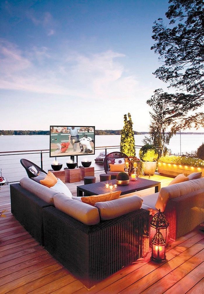 Summer is just around the corner, which means we will be spending lots of time outdoors. Right now you can Create The Perfect Outdoor Space With A SunBriteTV. More at CleverlyMe.com
